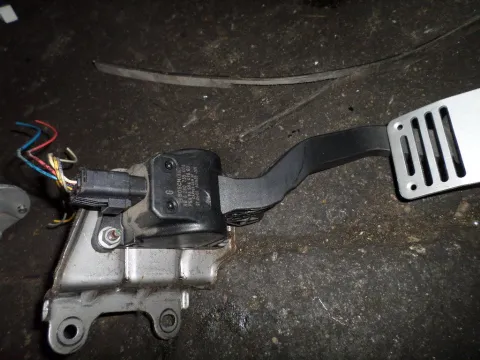 Πετάλ Γκαζιού για PEUGEOT 206 (2002 - 2008) SW 1400 KFW (TU3JP) 75 , (2002 - 2009) 1400 (KFW) (KFX) Petrol 75 Πετάλ Γκαζιού για PEUGEOT 206 (2002 - 2008) SW 1400 KFW (TU3JP) 75 , (2002 - 2009) 1400 (KFW) (KFX) Petrol 75
