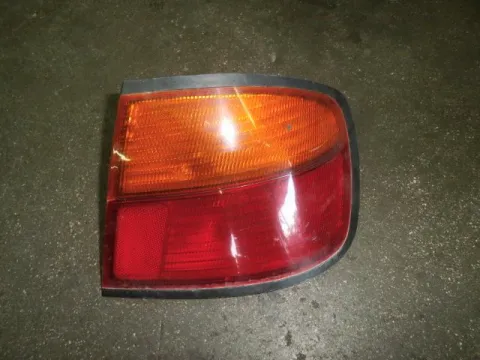 Φανάρι Πίσω Δεξί για NISSAN PRIMERA (1996 - 1999) (P11) Liftback - 5dr