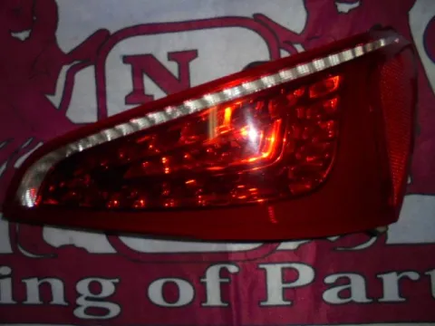 Φανάρι Πίσω Δεξί LED για AUDI Q5 (2008 - 2013) (8R) Φανάρι Πίσω Δεξί LED για AUDI Q5 (2008 - 2013) (8R)