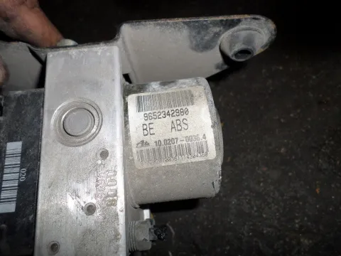 Μονάδα ABS 9652342980 για PEUGEOT 206 (2000 - 2008) CC 1600 NFU (TU5JP4) Petrol 109 -  Μονάδα ABS 9652342980 για PEUGEOT 206 (2000 - 2008) CC 1600 NFU (TU5JP4) Petrol 109 -