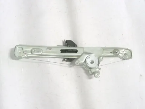 Γρύλος Πίσω Ηλεκτρικός Δεξιά Χ. Μοτέρ για FORD FOCUS (1998 - 2001) Mk1a (DAW) Hatchback - 5dr , (DFW) Sedan - 4dr , (DNW) S-Wagon - 5dr , (2002 - 2004) Mk1b Ημιτασιόν Γρύλος Πίσω Ηλεκτρικός Δεξιά Χ. Μοτέρ για FORD FOCUS (1998 - 2001) Mk1a (DAW) Hatchback - 5dr , (DFW) Sedan - 4dr , (DNW) S-Wagon - 5dr , (2002 - 2004) Mk1b Ημιτασιόν