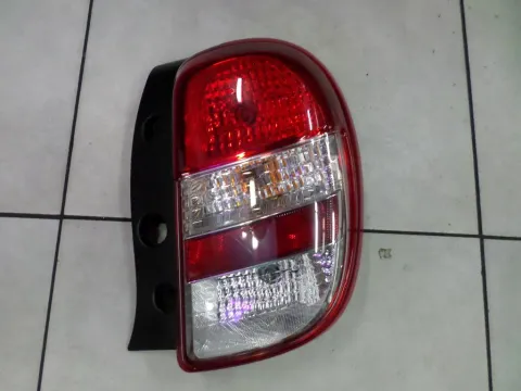 Φανάρι Πίσω Δεξί για NISSAN MICRA (2011 - 2013) (K13) Φανάρι Πίσω Δεξί για NISSAN MICRA (2011 - 2013) (K13)
