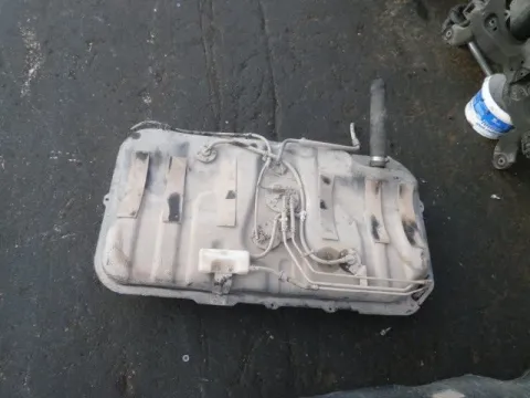Δεξαμενή Καυσίμου (Ρεζερβουάρ) για SUZUKI BALENO (1998 - 2001) (SY) *Δ* 33301 Δεξαμενή Καυσίμου (Ρεζερβουάρ) για SUZUKI BALENO (1998 - 2001) (SY) *Δ* 33301