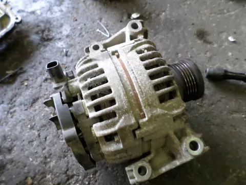 Δυναμό - Εναλλάκτης 0124425040 για SAAB 9-3 (2002 - 2005) (YS3F) Δυναμό - Εναλλάκτης 0124425040 για SAAB 9-3 (2002 - 2005) (YS3F)