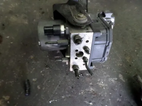 Μονάδα ABS 0265225319 για TOYOTA AVENSIS (2003 - 2006) (T250) 2000 (1CD-FTV) diesel 116 (CDT250) D-4D , 2000 1CD-FTV diesel 116 D-4D Μονάδα ABS 0265225319 για TOYOTA AVENSIS (2003 - 2006) (T250) 2000 (1CD-FTV) diesel 116 (CDT250) D-4D , 2000 1CD-FTV diesel 116 D-4D