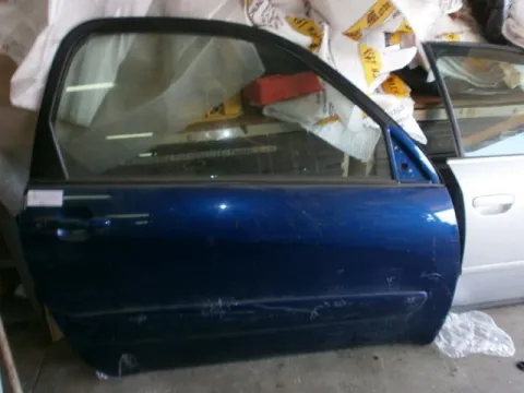 Πόρτα Δεξιά Δίπορτη για TOYOTA RAV-4 (2000 - 2004) (XA20) , (2004 - 2005) (XA20) Πόρτα Δεξιά Δίπορτη για TOYOTA RAV-4 (2000 - 2004) (XA20) , (2004 - 2005) (XA20)
