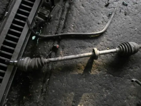 Ημιαξόνιο Εμπρός Δεξί για CHEVROLET - DAEWOO LANOS (1997 - 2000) (T100) 1350 A13SM petrol 75 8V Ημιαξόνιο Εμπρός Δεξί για CHEVROLET - DAEWOO LANOS (1997 - 2000) (T100) 1350 A13SM petrol 75 8V