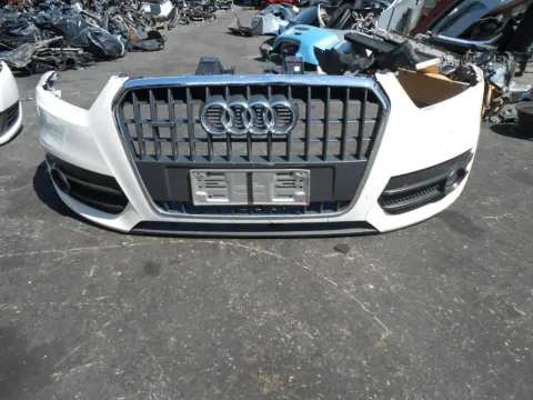 Μούρη (με καπό και φτερά) για AUDI Q3 (2012- ) ( ) *Γ* Μούρη (με καπό και φτερά) για AUDI Q3 (2012- ) ( ) *Γ*