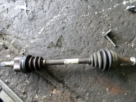 Ημιαξόνιο Εμπρός Αριστερό για FORD FIESTA (2008 - 2012) Mk6 (JA8) Ημιαξόνιο Εμπρός Αριστερό για FORD FIESTA (2008 - 2012) Mk6 (JA8)
