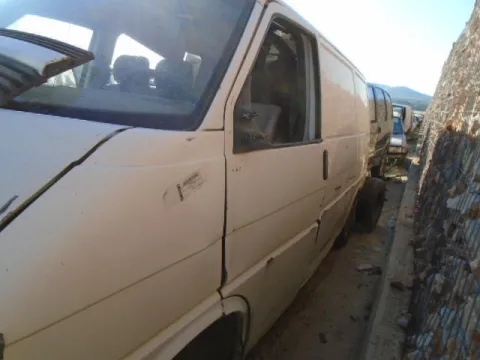 Τροπέτο Αμάξι κομπλέ για VW TRANSPORTER (1991 - 1996) (70X) (T4) 2000 (AAC) Petrol 84 *Δ* -  Τροπέτο Αμάξι κομπλέ για VW TRANSPORTER (1991 - 1996) (70X) (T4) 2000 (AAC) Petrol 84 *Δ* -
