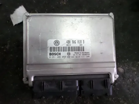 Εγκέφαλος Κινητήρα 4B0906018B / 0261206050 για VW PASSAT (1997 - 2000) (3B2) 1800 (AEB) (ANB) (APU) Petrol 150 Turbo , 1800 (AEB) Petrol 150 Turbo , (2000 - 2005) (3B3) 1800 (AWT) Petrol 150 Turbo 20V Εγκέφαλος Κινητήρα 4B0906018B / 0261206050 για VW PASSAT (1997 - 2000) (3B2) 1800 (AEB) (ANB) (APU) Petrol 150 Turbo , 1800 (AEB) Petrol 150 Turbo , (2000 - 2005) (3B3) 1800 (AWT) Petrol 150 Turbo 20V