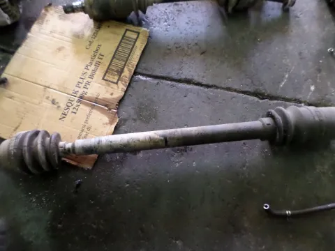 Ημιαξόνιο Εμπρός Δεξί για NISSAN SUNNY (1983 - 1984) B11