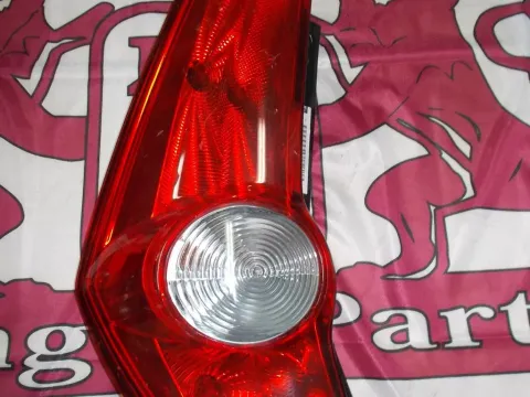 Φανάρι Πίσω Αριστερό για OPEL AGILA (2008 - ) Φανάρι Πίσω Αριστερό για OPEL AGILA (2008 - )