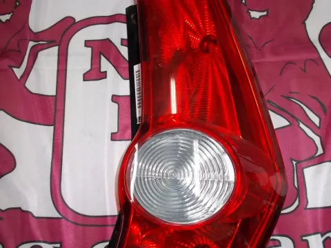 Φανάρι Πίσω Δεξί για OPEL AGILA (2008 - ) Φανάρι Πίσω Δεξί για OPEL AGILA (2008 - )