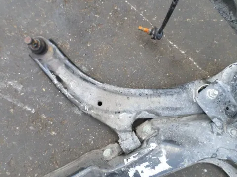 Ψαλίδι Εμπρός Δεξί για NISSAN QASHQAI (2007 - 2010) (J10) (JJ10) Ψαλίδι Εμπρός Δεξί για NISSAN QASHQAI (2007 - 2010) (J10) (JJ10)