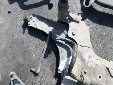 Ψαλίδι Εμπρός Αριστερό για RENAULT MEGANE (2008 - 2012) (KZ_) (BZ_) Ψαλίδι Εμπρός Αριστερό για RENAULT MEGANE (2008 - 2012) (KZ_) (BZ_)