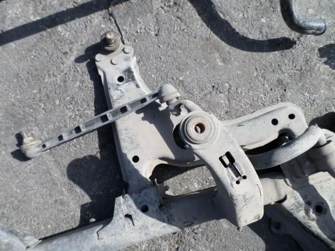 Ψαλίδι Εμπρός Δεξί για OPEL ZAFIRA (1999 - 2002) A , (2002 - 2005) A Ψαλίδι Εμπρός Δεξί για OPEL ZAFIRA (1999 - 2002) A , (2002 - 2005) A