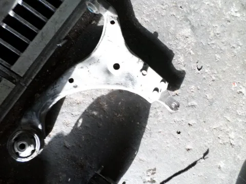 Ψαλίδι Εμπρός Αριστερό για HYUNDAI i30 (2007 - 2012) , KIA CEED (2007 - 2009) (ED) Ψαλίδι Εμπρός Αριστερό για HYUNDAI i30 (2007 - 2012) , KIA CEED (2007 - 2009) (ED)