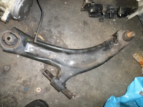 Ψαλίδι Εμπρός Αριστερό για NISSAN QASHQAI (2007 - 2010) (J10) (JJ10) , (2010 - 2014) ( ) Ψαλίδι Εμπρός Αριστερό για NISSAN QASHQAI (2007 - 2010) (J10) (JJ10) , (2010 - 2014) ( )