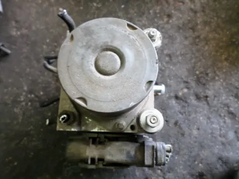 Μονάδα ABS 0265231502 για MITSUBISHI COLT (2005 - 2008 ) (CZ) Μονάδα ABS 0265231502 για MITSUBISHI COLT (2005 - 2008 ) (CZ)