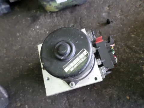 Μονάδα ABS 9632539480 για PEUGEOT 206 (1998 - 2002) (2A) (2C) (T3E) Μονάδα ABS 9632539480 για PEUGEOT 206 (1998 - 2002) (2A) (2C) (T3E)