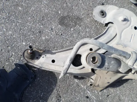 Ψαλίδι Εμπρός Δεξί για HYUNDAI GETZ (2002 - 2005) (TB) 1300 G4EA petrol 85 Ψαλίδι Εμπρός Δεξί για HYUNDAI GETZ (2002 - 2005) (TB) 1300 G4EA petrol 85