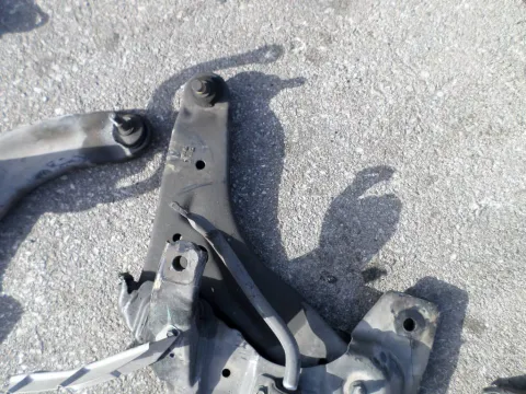 Ψαλίδι Εμπρός Δεξί για HYUNDAI i10 (2008 - 2011) , (2012 - 2014) ( ) Ψαλίδι Εμπρός Δεξί για HYUNDAI i10 (2008 - 2011) , (2012 - 2014) ( )