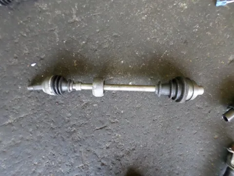 Ημιαξόνιο Εμπρός Δεξί για RENAULT CLIO (1990 - 1994) (B57) (C57) Ημιαξόνιο Εμπρός Δεξί για RENAULT CLIO (1990 - 1994) (B57) (C57)