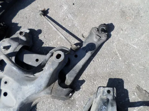 Ψαλίδι Εμπρός Αριστερό για TOYOTA COROLLA (2002 - 2004) (E120) , (2004 - 2007) (E120) Ψαλίδι Εμπρός Αριστερό για TOYOTA COROLLA (2002 - 2004) (E120) , (2004 - 2007) (E120)