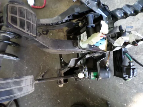 Πεταλιέρα για SEAT IBIZA (1999 - 2002) (6K) 1400 (AKK) (ANW) (AUD) Petrol 60 *Δ* Πεταλιέρα για SEAT IBIZA (1999 - 2002) (6K) 1400 (AKK) (ANW) (AUD) Petrol 60 *Δ*