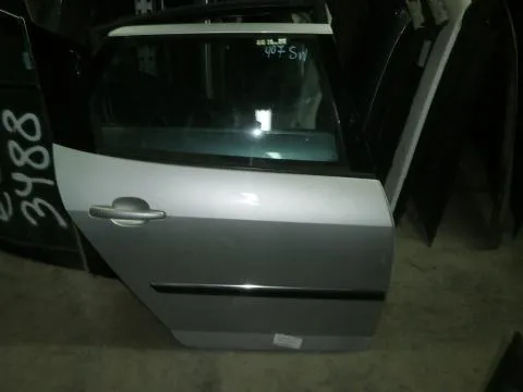 Πόρτα Πίσω Δεξιά για PEUGEOT 407 (2004 - 2008) (6D_) S-Wagon - 5dr , (2008 - 2010) *Γ* Πόρτα Πίσω Δεξιά για PEUGEOT 407 (2004 - 2008) (6D_) S-Wagon - 5dr , (2008 - 2010) *Γ*