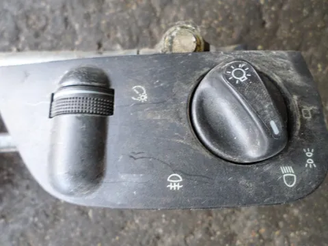 Διακόπτης Φώτων για VW POLO (1994 - 1999) (6N1) 1050 (AEV) Petrol 45 Διακόπτης Φώτων για VW POLO (1994 - 1999) (6N1) 1050 (AEV) Petrol 45