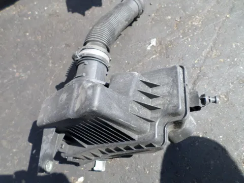 Μετρητής Μάζας Αέρος (MAF - LUFT - AIR FLOW) 8200651315 με Φιλτροκούτι για NISSAN QASHQAI (2007 - 2010) (J10) (JJ10) , (2010 - 2014) ( ) , (2014 - ) Diesel *Δ* - 