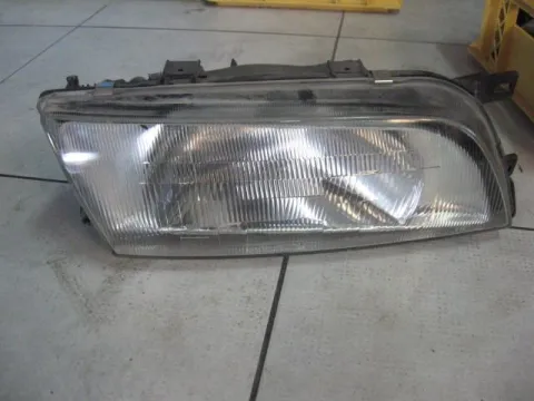 Φανάρι Εμπρός Δεξί Απλό για NISSAN ALMERA (1995 - 1998) (N15) Φανάρι Εμπρός Δεξί Απλό για NISSAN ALMERA (1995 - 1998) (N15)
