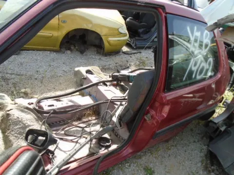 Τροπέτο Πίσω Χωρίς Άξονα για CITROEN SAXO (1996 - 1999) (S) Hatchback - 3dr , (1999 - 2002) (S) *Δ* Τροπέτο Πίσω Χωρίς Άξονα για CITROEN SAXO (1996 - 1999) (S) Hatchback - 3dr , (1999 - 2002) (S) *Δ*