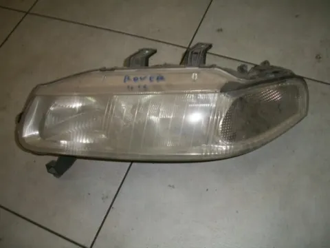 Φανάρι Εμπρός Αριστερό Με Λευκό Φλαs για ROVER 400 (1996 - 1999) (RT) Φανάρι Εμπρός Αριστερό Με Λευκό Φλαs για ROVER 400 (1996 - 1999) (RT)