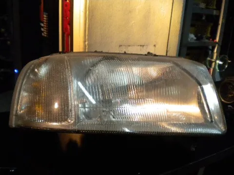 Φανάρι Εμπρός Δεξί Λευκό Φλαs για LANDROVER FREELANDER (1998 - 2003) (LN) Φανάρι Εμπρός Δεξί Λευκό Φλαs για LANDROVER FREELANDER (1998 - 2003) (LN)