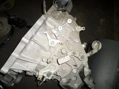 Κιβώτιο Ταχυτήτων (Σασμάν) Χειροκίνητο για TOYOTA AURIS (2009 - 2013) 1300 1NR-FE petrol 101 Κιβώτιο Ταχυτήτων (Σασμάν) Χειροκίνητο για TOYOTA AURIS (2009 - 2013) 1300 1NR-FE petrol 101