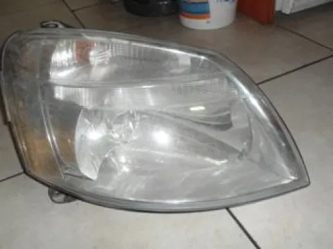 Φανάρι Εμπρός Δεξί για PEUGEOT PARTNER (2002 - 2008) , CITROEN BERLINGO (2002 - 2008) I (MF) Φανάρι Εμπρός Δεξί για PEUGEOT PARTNER (2002 - 2008) , CITROEN BERLINGO (2002 - 2008) I (MF)