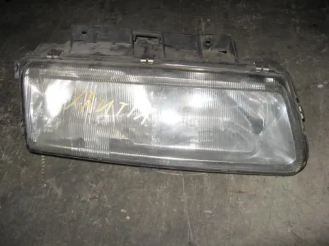 Φανάρι Εμπρός Δεξί για CITROEN XANTIA (1995 - 1998) (X1) Φανάρι Εμπρός Δεξί για CITROEN XANTIA (1995 - 1998) (X1)