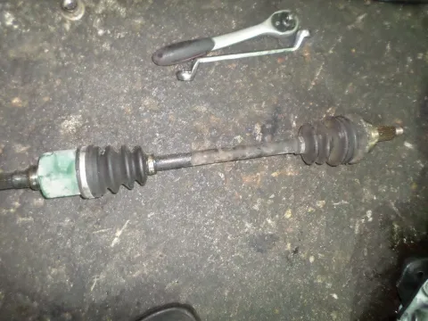 Ημιαξόνιο Εμπρός Αριστερό για SUZUKI BALENO (1994 - 1998) (SY) 1300 (G13BB) petrol 86 SY413 (GC11W) 16V , (1998 - 2001) (SY) Ημιαξόνιο Εμπρός Αριστερό για SUZUKI BALENO (1994 - 1998) (SY) 1300 (G13BB) petrol 86 SY413 (GC11W) 16V , (1998 - 2001) (SY)