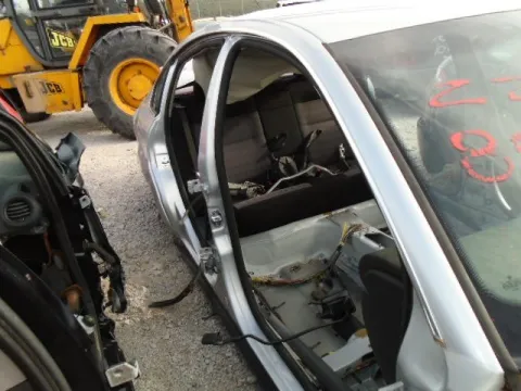 Τροπέτο Πίσω Χωρίς Άξονα Με Θόλουs Και Σασί για VW PASSAT (2000 - 2005) (3B3) Sedan - 4dr *Δ* -  Τροπέτο Πίσω Χωρίς Άξονα Με Θόλουs Και Σασί για VW PASSAT (2000 - 2005) (3B3) Sedan - 4dr *Δ* -