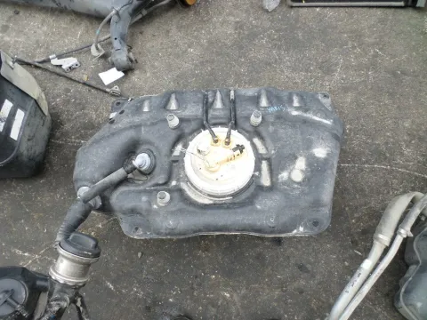 Δεξαμενή Καυσίμου (Ρεζερβουάρ) για TOYOTA YARIS (2009 - 2012) (XP90) *Δ* 34739  38473 Δεξαμενή Καυσίμου (Ρεζερβουάρ) για TOYOTA YARIS (2009 - 2012) (XP90) *Δ* 34739  38473