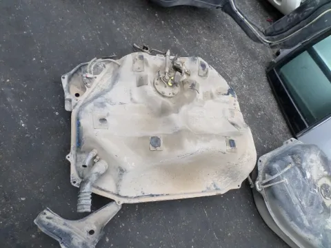 Δεξαμενή Καυσίμου (Ρεζερβουάρ) για HONDA CIVIC (1992 - 1995) (EG - H - J) *Δ* 34739  38473 Δεξαμενή Καυσίμου (Ρεζερβουάρ) για HONDA CIVIC (1992 - 1995) (EG - H - J) *Δ* 34739  38473