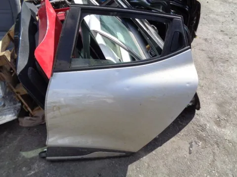Πόρτα Πίσω Αριστερή για RENAULT CLIO (2013 - ) *Γ* Πόρτα Πίσω Αριστερή για RENAULT CLIO (2013 - ) *Γ*