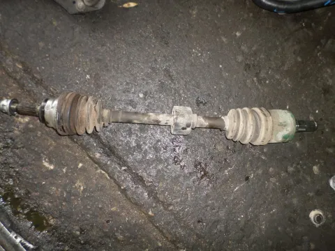 Ημιαξόνιο Εμπρός Αριστερό για SUZUKI BALENO (1994 - 1998) (SY) Ημιαξόνιο Εμπρός Αριστερό για SUZUKI BALENO (1994 - 1998) (SY)