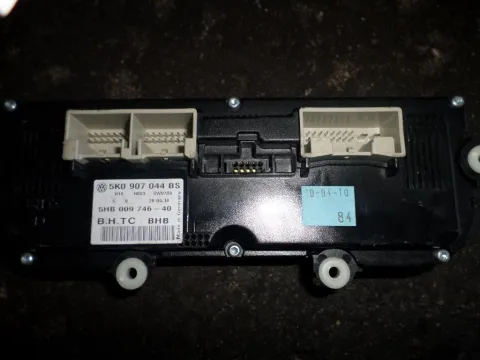 Χειριστήρια Καλοριφέρ 5K0907044BS για VW PASSAT (2005 - 2011) (3C2) , GOLF (2004 - 2008) Mk5 (1K1) -  Χειριστήρια Καλοριφέρ 5K0907044BS για VW PASSAT (2005 - 2011) (3C2) , GOLF (2004 - 2008) Mk5 (1K1) -