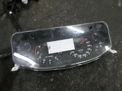 Όργανα Ταμπλό Κοντέρ για NISSAN PRIMERA (1996 - 1999) (P11) Όργανα Ταμπλό Κοντέρ για NISSAN PRIMERA (1996 - 1999) (P11)