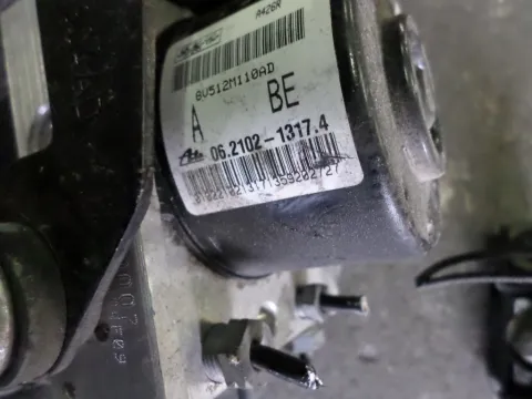 Μονάδα ABS 8V512N110AD για FORD FIESTA (2008 - 2012) Mk6 (JA8) - 