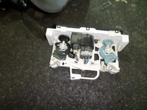 Χειριστήρια Καλοριφέρ για SUZUKI JIMNY (2005 - 2013) (SN) - 